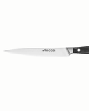 Couteau filet de sole Arcos Manhattan 17 cm en acier NITRUM® pour fileter le poisson avec précision.