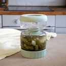 bocal-cornichons-verre-pebbly-plein